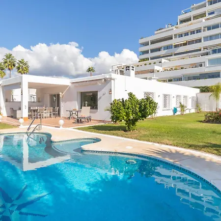 Guadalmina Golf - Private Swimming Pool ヴィラ *